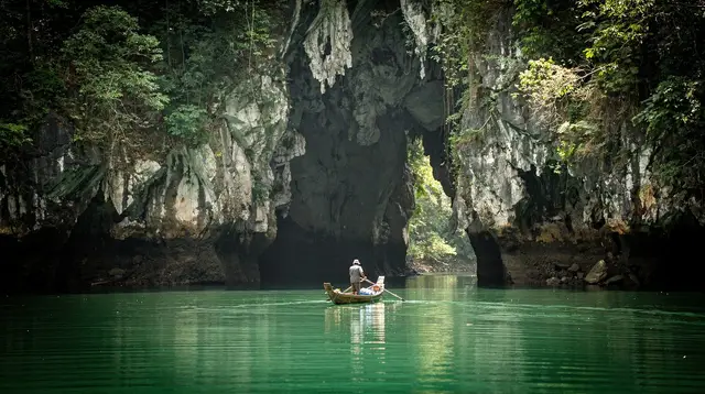 Caves karst nature