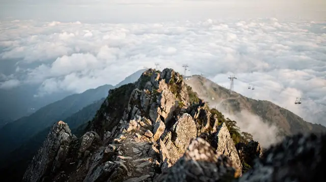 Trekking in Cat Ba National Park