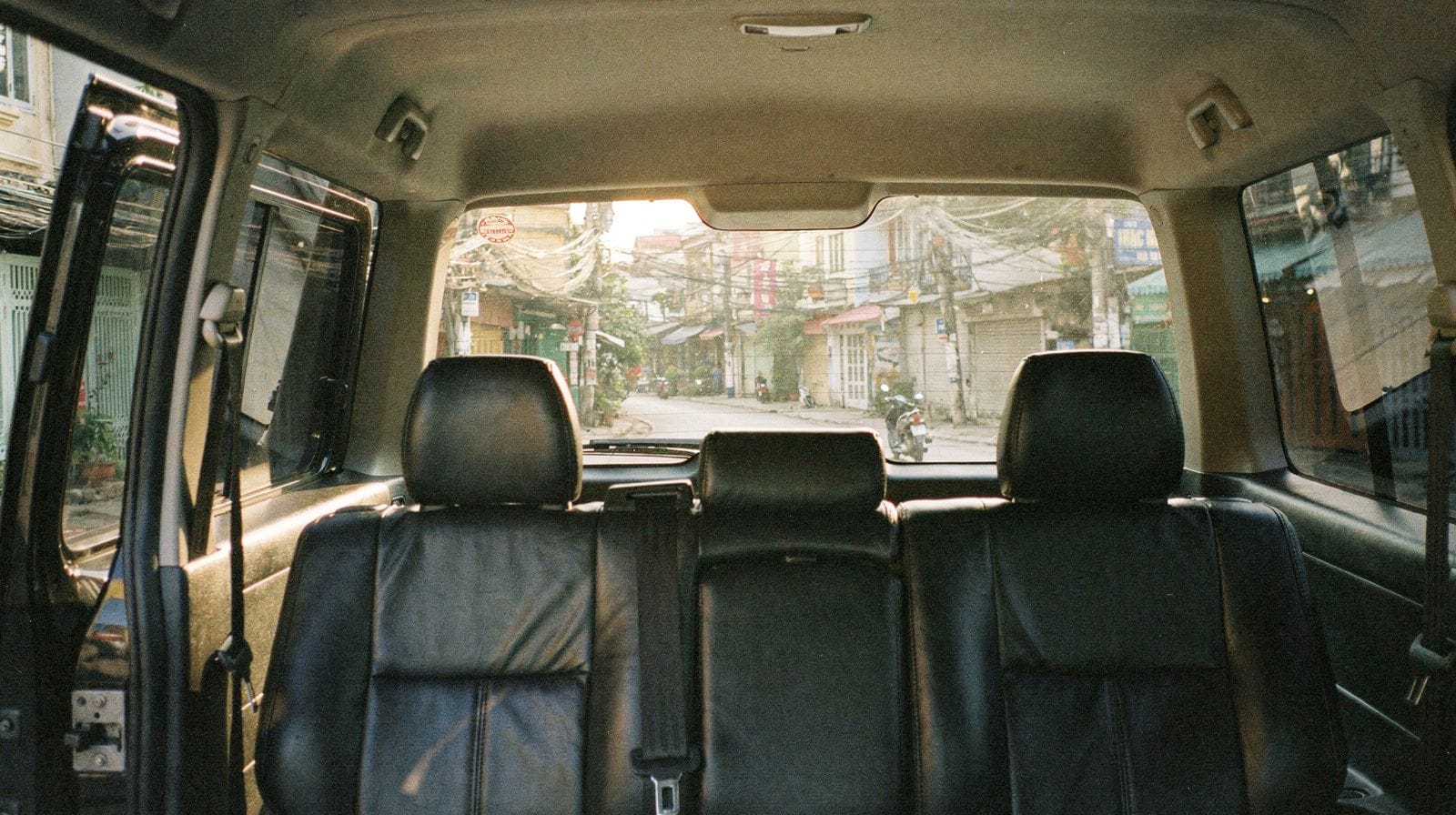 Group Day Trip or Private Day Trip: Which Should You Book?