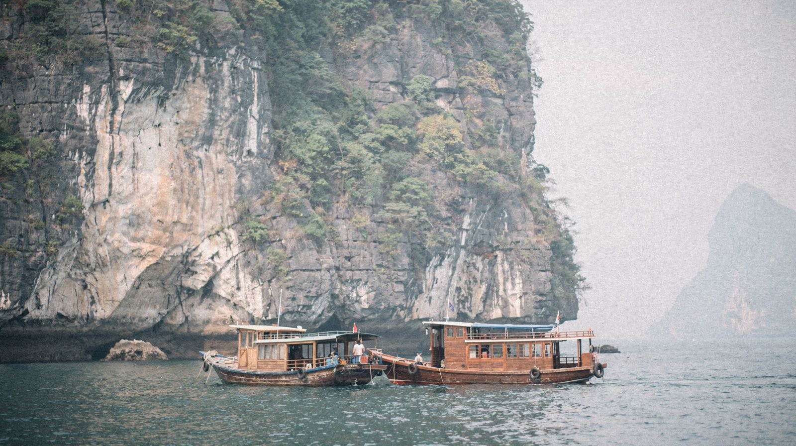 Ha Long Bay vs Lan Ha Bay vs Bai Tu Long Bay: Which One Is Right for You?