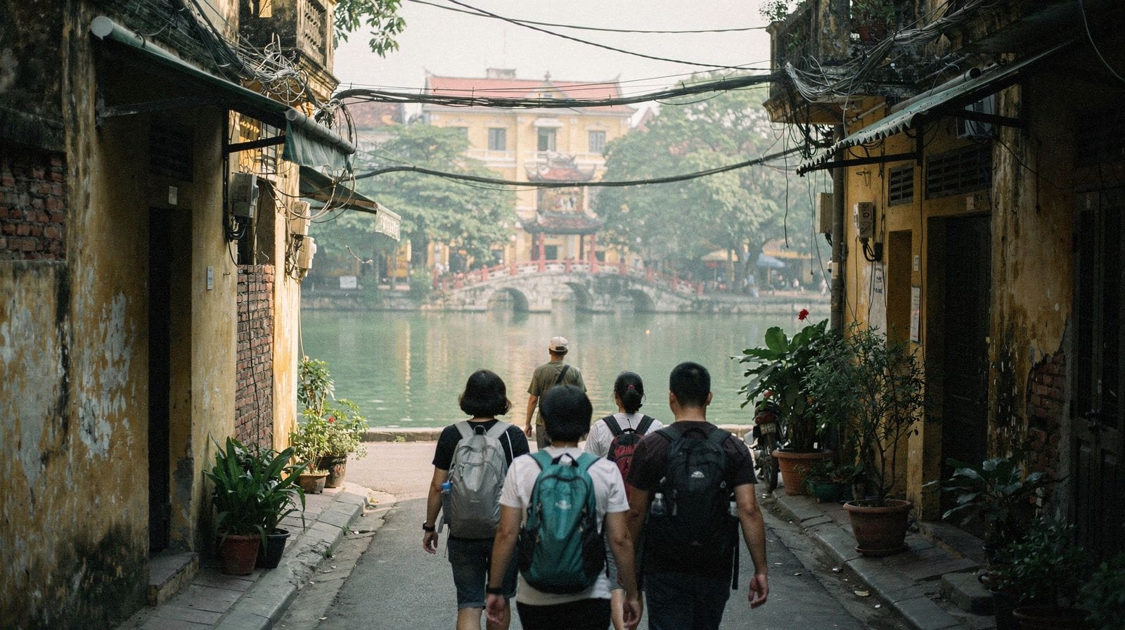 Hanoi's Free Walking Tours with Local Students