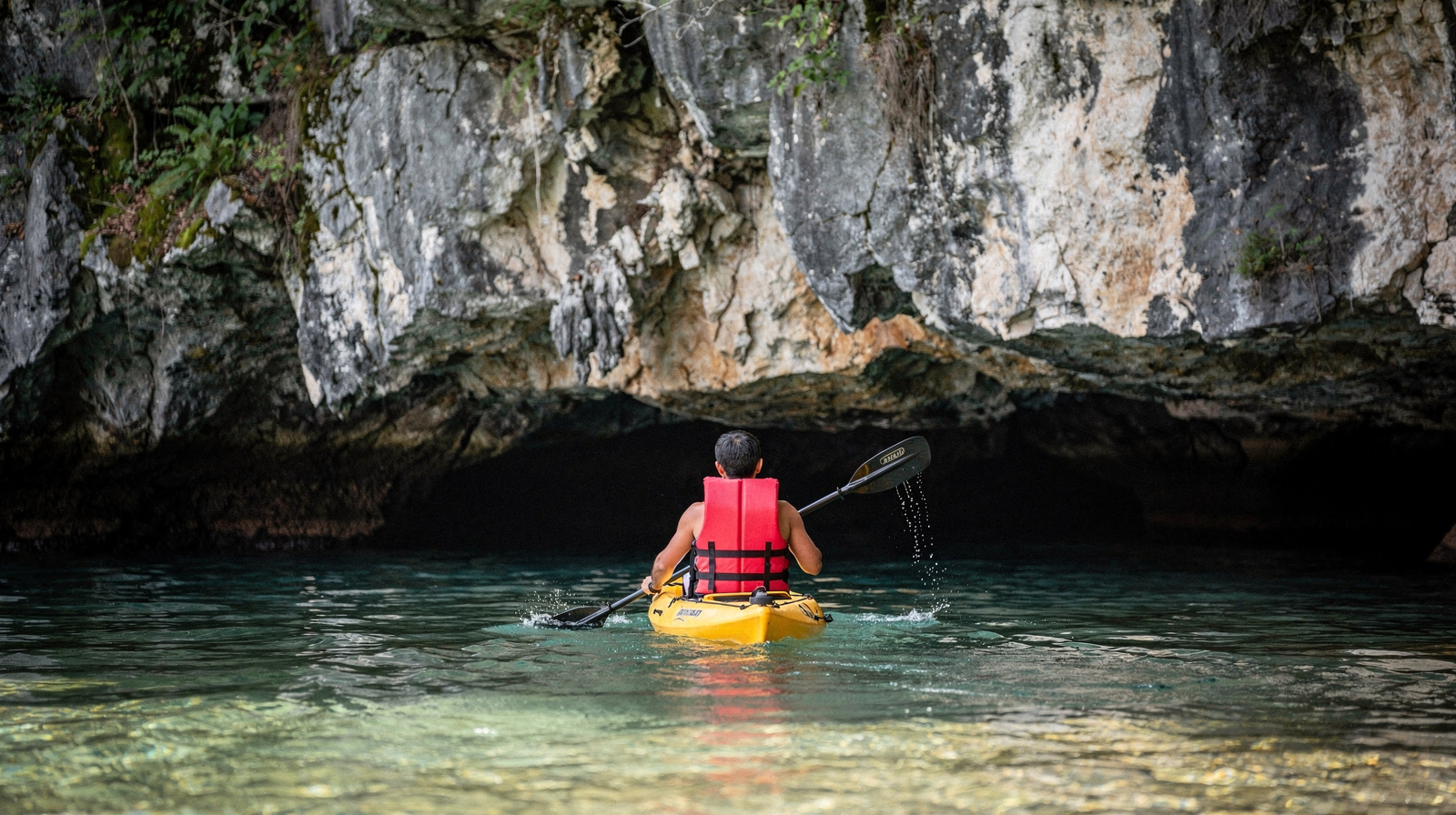 Kayaking and Caves on a Ha Long Bay Cruise: What's Actually Included