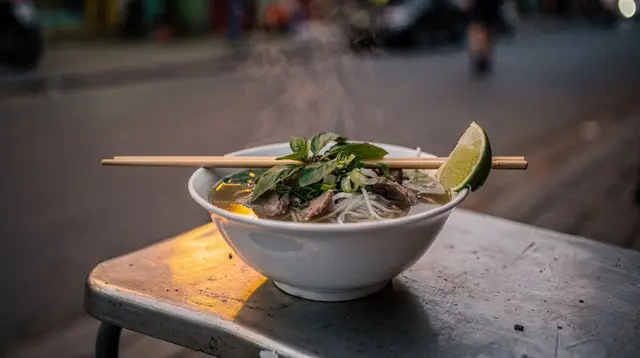 Pho vs Bun Cha: Understanding Hanoi's Two Signature Dishes